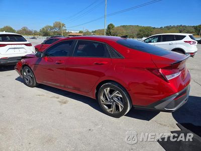 Drugie zdjęcie samochodu z przodu: 2025 HYUNDAI ELANTRA SEL SPORT VIN:KMHLM4DG4SU091975 - miniatura