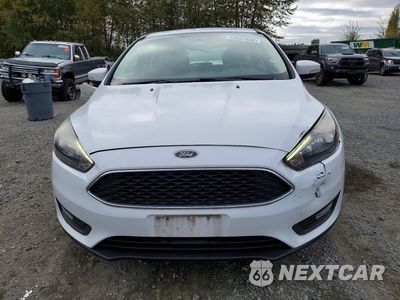 Piąte zdjęcie samochodu w środku: 2017 FORD FOCUS SEL VIN:1FADP3M26HL266732 - miniatura