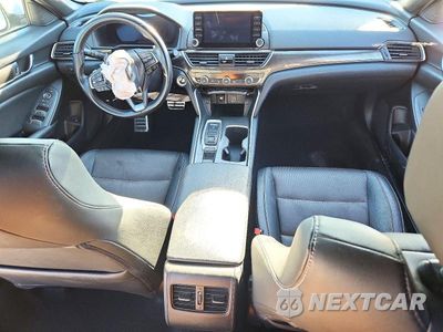 Zdjęcie 8 z 13 samochodu: 2019 HONDA ACCORD SPORT VIN:1HGCV2F31KA023040 - miniatura