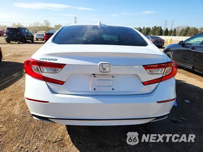Zdjęcie 6 z 12 samochodu: 2018 HONDA ACCORD EX VIN:1HGCV1F41JA042317 - miniatura
