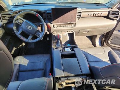 Zdjęcie 8 z 12 samochodu: 2023 TOYOTA TUNDRA TRD PRO HV VIN:5TFPC5DB5PX027761 - miniatura