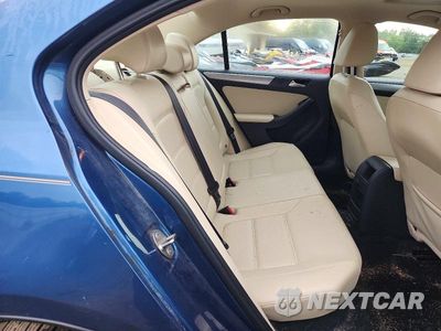 Zdjęcie 10 z 12 samochodu: 2017 VOLKSWAGEN JETTA SE VIN:3VWB67AJ1HM338343 - miniatura