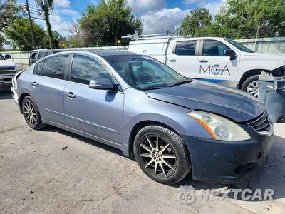 Czwarte zdjęcie samochodu z boku: 2010 NISSAN ALTIMA 2.5 VIN:1N4AL2AP3AC108895 - miniatura