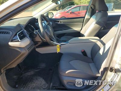 Zdjęcie 7 z 12 samochodu: 2018 TOYOTA CAMRY LE VIN:4T1B11HK6JU131649 - miniatura