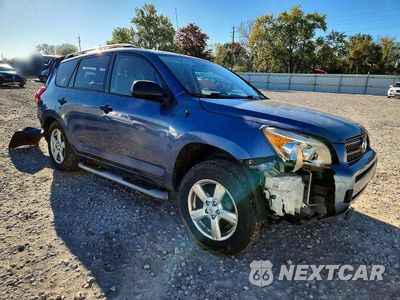 Czwarte zdjęcie samochodu z boku: 2007 TOYOTA RAV4 BASE VIN:JTMBD33V575060567 - miniatura