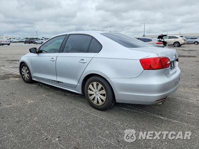 Drugie zdjęcie samochodu z przodu: 2014 VOLKSWAGEN JETTA BASE VIN:3VW2K7AJ6EM306317 - miniatura