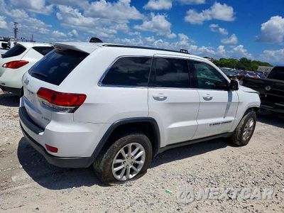 Trzecie zdjęcie samochodu z tyłu: 2022 JEEP GRAND CHEROKEE LAREDO E VIN:1C4RJEAG4NC155959 - miniatura