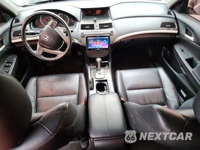 Zdjęcie 8 z 12 samochodu: 2012 HONDA ACCORD SE VIN:1HGCP2F64CA110274 - miniatura