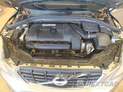 Zdjęcie 12 z 13 samochodu: 2013 VOLVO XC60 T6 VIN:YV4902DZXD2426023 - miniatura