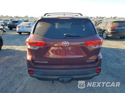 Zdjęcie 6 z 13 samochodu: 2018 TOYOTA HIGHLANDER XLE VIN:5TDJZRFH6JS886934 - miniatura
