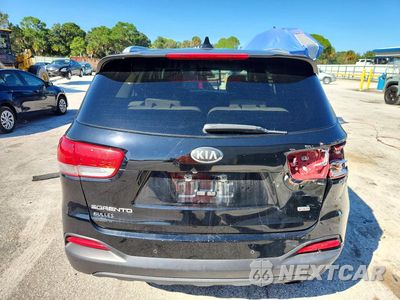 Zdjęcie 6 z 13 samochodu: 2016 KIA SORENTO LX VIN:5XYPG4A35GG025622 - miniatura