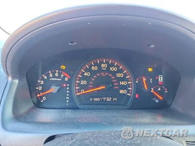 Zdjęcie 9 z 12 samochodu: 2004 HONDA ACCORD LX VIN:1HGCM82264A021743 - miniatura