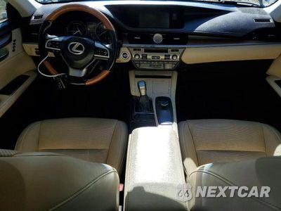 Zdjęcie 8 z 12 samochodu: 2016 LEXUS ES 300H VIN:JTHBW1GG8G2106113 - miniatura