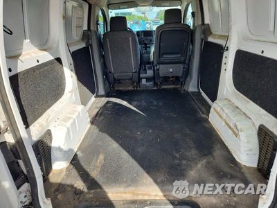 Zdjęcie 10 z 13 samochodu: 2020 NISSAN NV200 DELIVERY VAN VIN:3N6CM0KNXLK691011 - miniatura