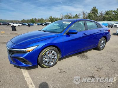 2024 HYUNDAI ELANTRA BLUE KMHLM4DJ5RU106280 - główne zdjęcie licytacji z USA - miniatura