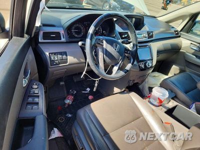 Zdjęcie 8 z 13 samochodu: 2014 HONDA ODYSSEY EXL VIN:5FNRL5H60EB076900 - miniatura