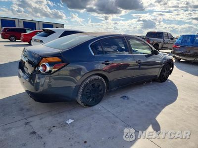 Trzecie zdjęcie samochodu z tyłu: 2012 NISSAN ALTIMA 2.5 VIN:1N4AL2AP6CN492825 - miniatura