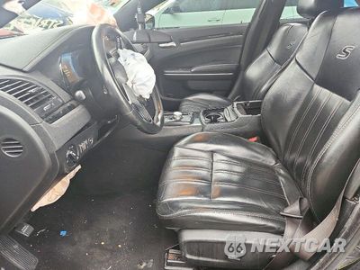 Zdjęcie 7 z 12 samochodu: 2019 CHRYSLER 300 S VIN:2C3CCABG4KH637965 - miniatura