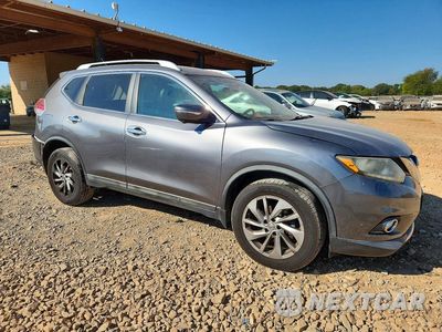 Czwarte zdjęcie samochodu z boku: 2015 NISSAN ROGUE SL VIN:5N1AT2MV9FC852136 - miniatura