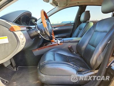 Zdjęcie 7 z 12 samochodu: 2010 MERCEDES-BENZ S 550 VIN:WDDNG7BB5AA322238 - miniatura