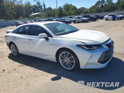 Czwarte zdjęcie samochodu z boku: 2021 TOYOTA AVALON LIMITED VIN:4T1DA1AB9MU009830 - miniatura
