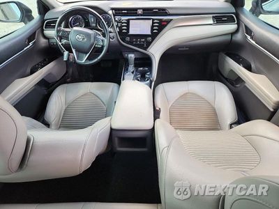 Zdjęcie 8 z 12 samochodu: 2019 TOYOTA CAMRY SE VIN:4T1B11HK1KU735823 - miniatura