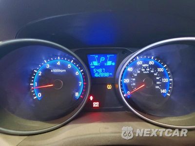 Zdjęcie 9 z 13 samochodu: 2012 HYUNDAI TUCSON LIMITED VIN:KM8JU3AC6CU318278 - miniatura