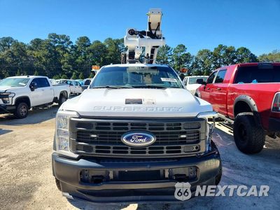 Piąte zdjęcie samochodu w środku: 2024 FORD F550 SUPER DUTY BUCKET TRUCK VIN:1FDUF5HT3RDA12494 - miniatura