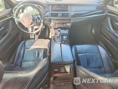 Zdjęcie 8 z 13 samochodu: 2016 BMW 535 I VIN:WBA5B1C55GG134658 - miniatura