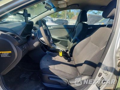Zdjęcie 7 z 13 samochodu: 2013 HYUNDAI ACCENT GS VIN:KMHCT5AE0DU104882 - miniatura