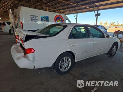 Trzecie zdjęcie samochodu z tyłu: 2001 TOYOTA CAMRY LE VIN:JT2BG22KX10557247 - miniatura