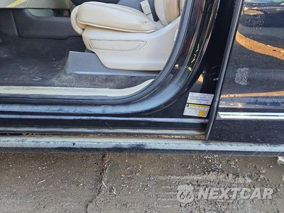 Zdjęcie 13 z 14 samochodu: 2019 LINCOLN NAVIGATOR RESERVE VIN:5LMJJ2LT3KEL19720 - miniatura