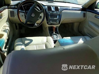 Zdjęcie 8 z 12 samochodu: 2008 CADILLAC DTS VIN:1G6KD57Y08U152809 - miniatura