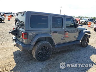 Trzecie zdjęcie samochodu z tyłu: 2022 JEEP WRANGLER UNLIMITED SAHARA 4XE VIN:1C4JJXP62NW198427 - miniatura