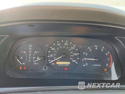 Zdjęcie 9 z 12 samochodu: 2000 TOYOTA CAMRY LE VIN:JT2BG22K1Y0527063 - miniatura
