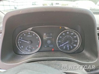 Zdjęcie 9 z 12 samochodu: 2018 HYUNDAI ELANTRA SEL VIN:5NPD84LF4JH358420 - miniatura