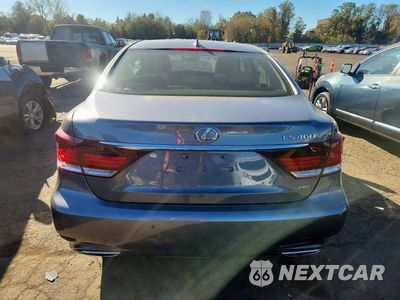 Zdjęcie 6 z 12 samochodu: 2014 LEXUS LS 460 VIN:JTHCL5EF1E5020393 - miniatura