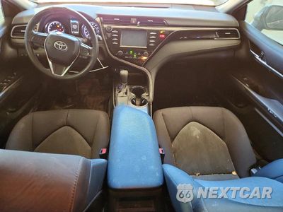 Zdjęcie 8 z 12 samochodu: 2019 TOYOTA CAMRY LE VIN:4T1B11HK7KU853312 - miniatura
