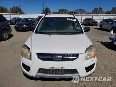 Piąte zdjęcie samochodu w środku: 2009 KIA SPORTAGE LX VIN:KNDJF724897562132 - miniatura