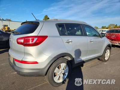 Trzecie zdjęcie samochodu z tyłu: 2012 KIA SPORTAGE LX VIN:KNDPBCA27C7316968 - miniatura