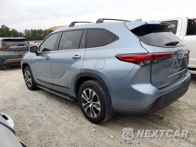 Drugie zdjęcie samochodu z przodu: 2021 TOYOTA HIGHLANDER XLE VIN:5TDGZRAH6MS089301 - miniatura