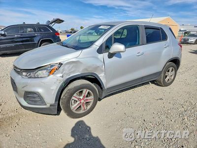 2021 CHEVROLET TRAX LS KL7CJNSB4MB357646 - główne zdjęcie licytacji z USA - miniatura