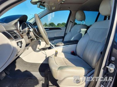Zdjęcie 7 z 13 samochodu: 2015 MERCEDES-BENZ GL 350 BLUETEC VIN:4JGDF2EE2FA459044 - miniatura