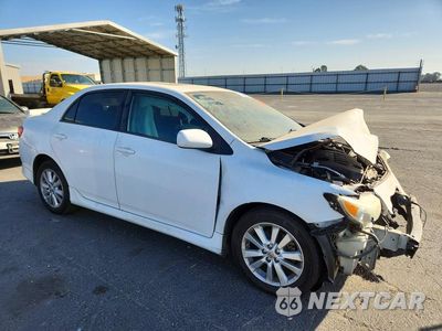 Czwarte zdjęcie samochodu z boku: 2009 TOYOTA COROLLA S VIN:1NXBU40E59Z120782 - miniatura