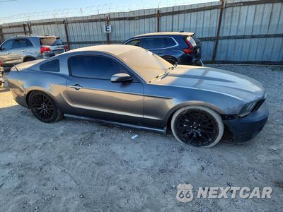 Czwarte zdjęcie samochodu z boku: 2010 FORD MUSTANG VIN:1ZVBP8AN3A5104612 - miniatura