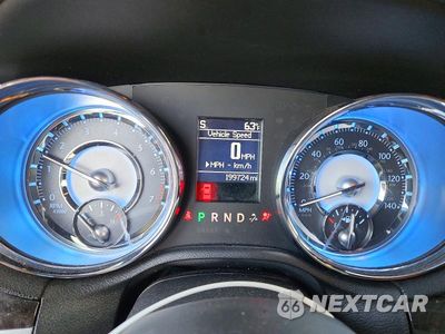 Zdjęcie 9 z 12 samochodu: 2011 CHRYSLER 300 LIMITED VIN:2C3CA5CGXBH537963 - miniatura