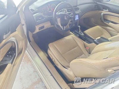 Zdjęcie 8 z 12 samochodu: 2012 HONDA ACCORD EXL VIN:1HGCS1B81CA009838 - miniatura