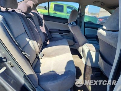 Zdjęcie 10 z 12 samochodu: 2009 HONDA ACCORD LX VIN:1HGCP26339A106957 - miniatura