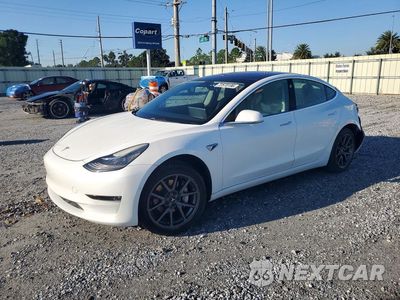 2018 TESLA MODEL 3 5YJ3E1EA4JF038811 - główne zdjęcie licytacji z USA - miniatura
