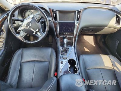 Zdjęcie 8 z 12 samochodu: 2015 INFINITI Q50 PREMIUM VIN:JN1BV7AR2FM401943 - miniatura